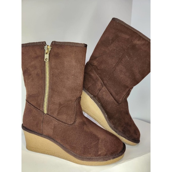 Call it Spring Faux brown suede wedge heeled boot- W 7.5 NEW - Picture 1 of 10
